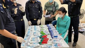 4 nữ tiếp viên Vietnam Airlines bị bắt vì xách tay ma túy từ pháp về Việt Nam